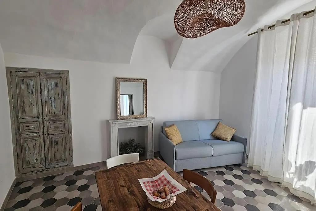 Car.Lo. Casa Vacanze Dolceacqua Italien