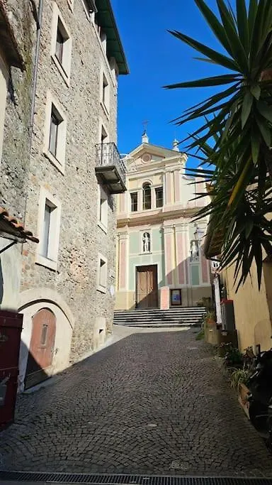 Car.Lo. Casa Vacanze Dolceacqua
