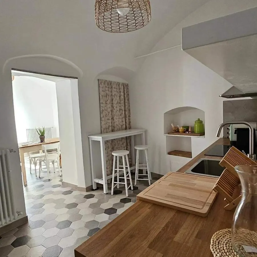 Apartment Car.Lo. Casa Vacanze Dolceacqua Italien